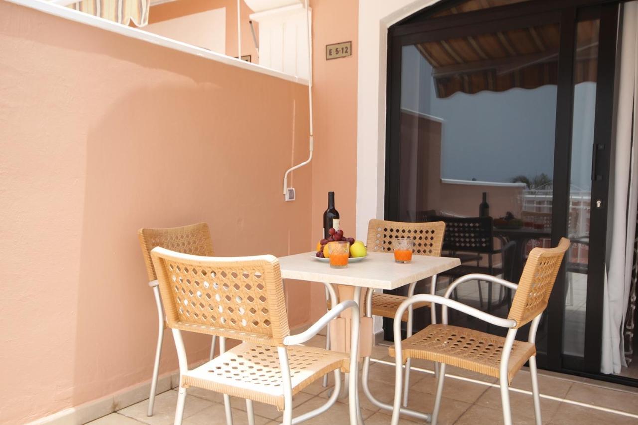 Apartment With Terrace On The Seafront In Playa Fanabe Costa Adeje  ภายนอก รูปภาพ