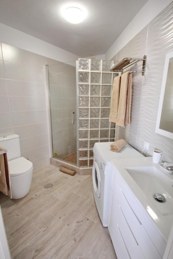 Apartment With Terrace On The Seafront In Playa Fanabe Costa Adeje  ภายนอก รูปภาพ